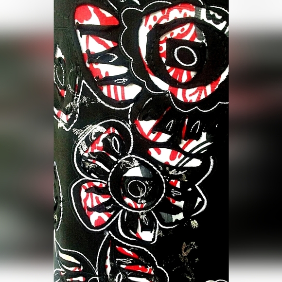 Laura Ashley Black Razor cut T-shirt Fairy Grunge Wmns 2X - Picture 4 of 9